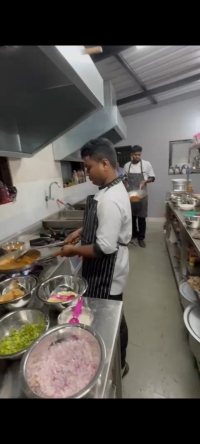 JUST CHILL Family Restaurant 